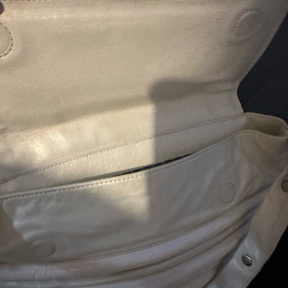Mimco leather pearl white bag a must see very eloquent - Picture 5 of 11